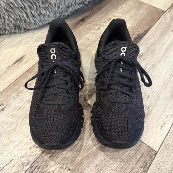 On Running Athletic Shoes - Picture 2 of 6